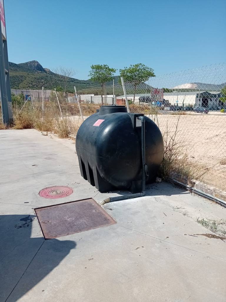 Caso real de instalación de  una fosa séptica con vertido a dominio publico